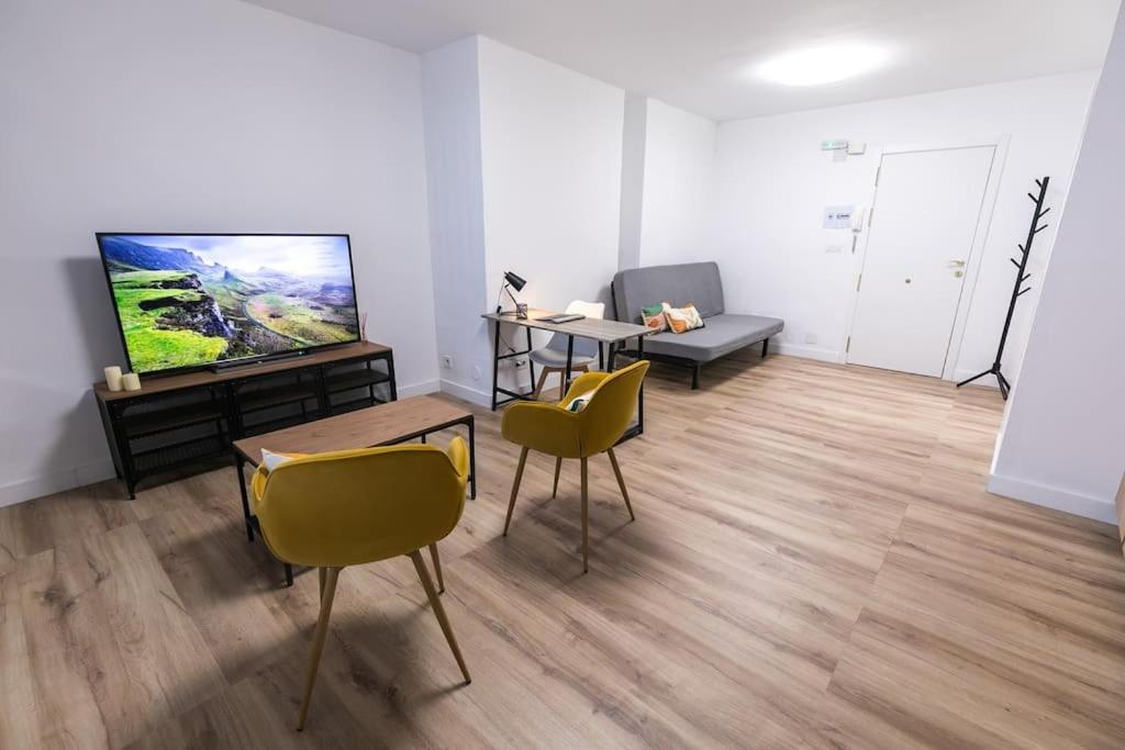 Estudio-Oficina Moderno, Centro De Jaén מראה חיצוני תמונה