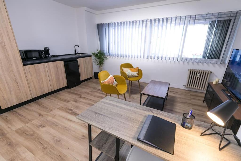 Estudio-Oficina Moderno, Centro De Jaén מראה חיצוני תמונה